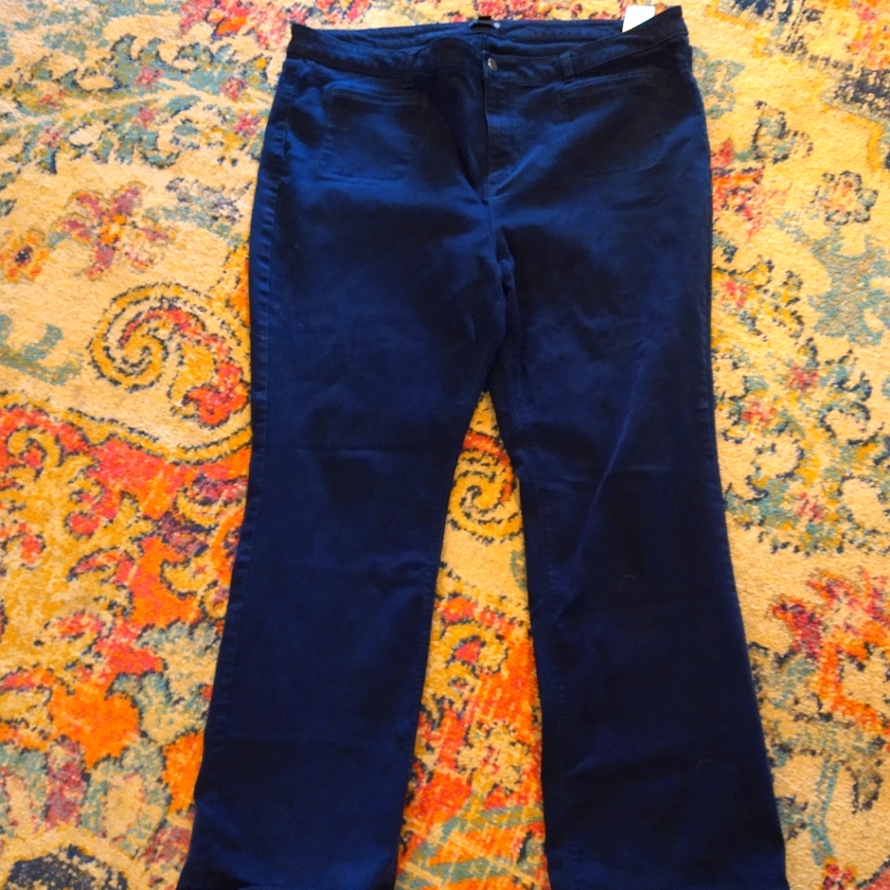 Boot-cut Denim Jean size 22W, Susan Graver Navy Blue
